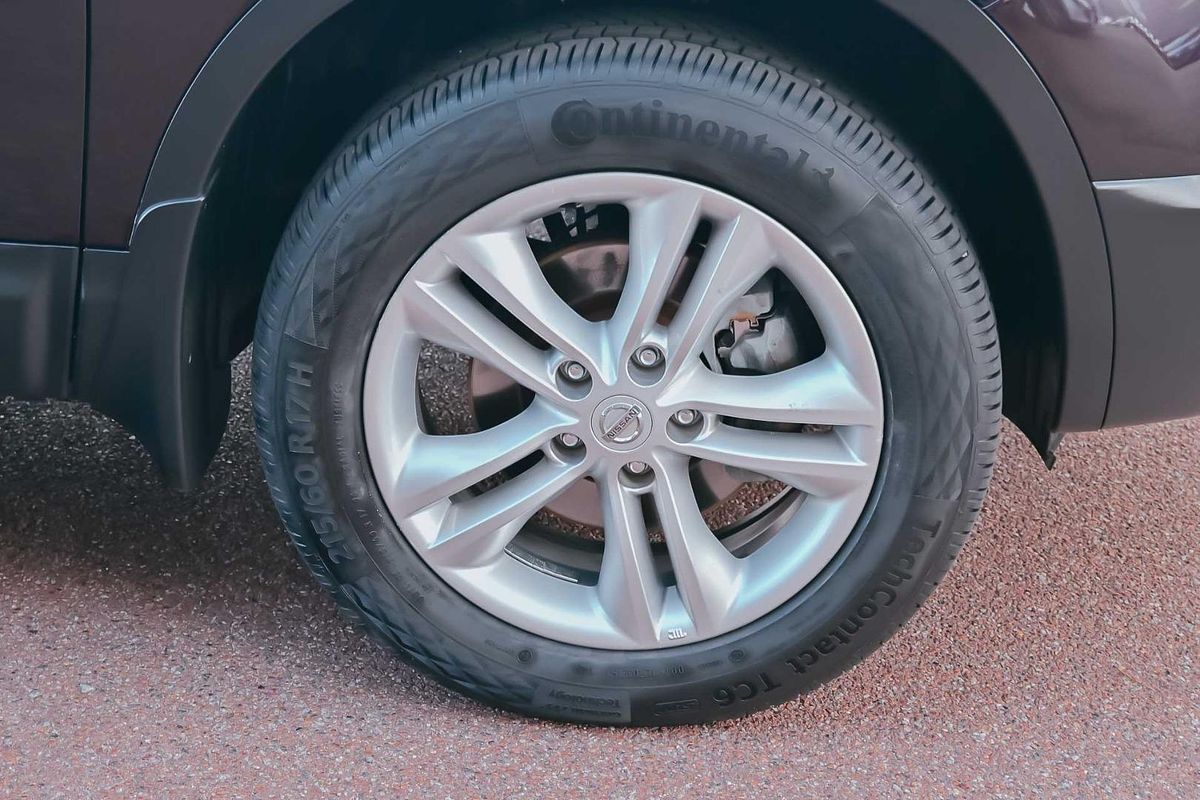 2013 Nissan Dualis ST J10 Series 4