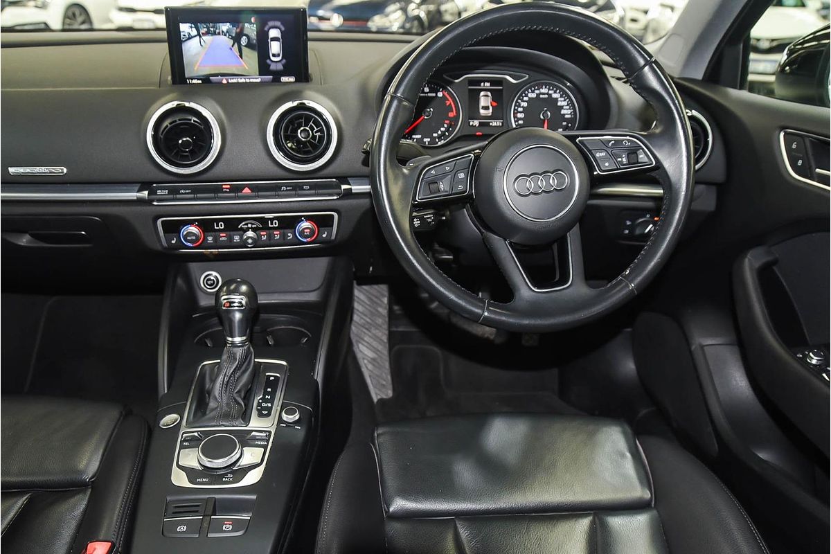 2019 Audi A3 40 TFSI S line plus 8V