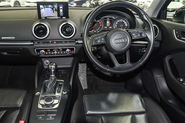 2019 Audi A3 40 TFSI S line plus 8V