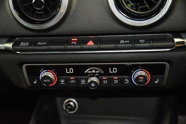 2019 Audi A3 40 TFSI S line plus 8V