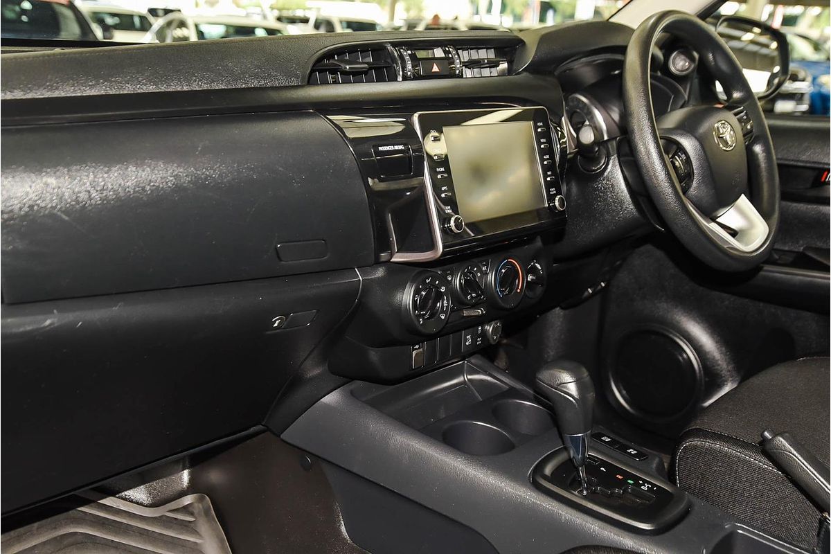 2020 Toyota Hilux SR GUN126R 4X4