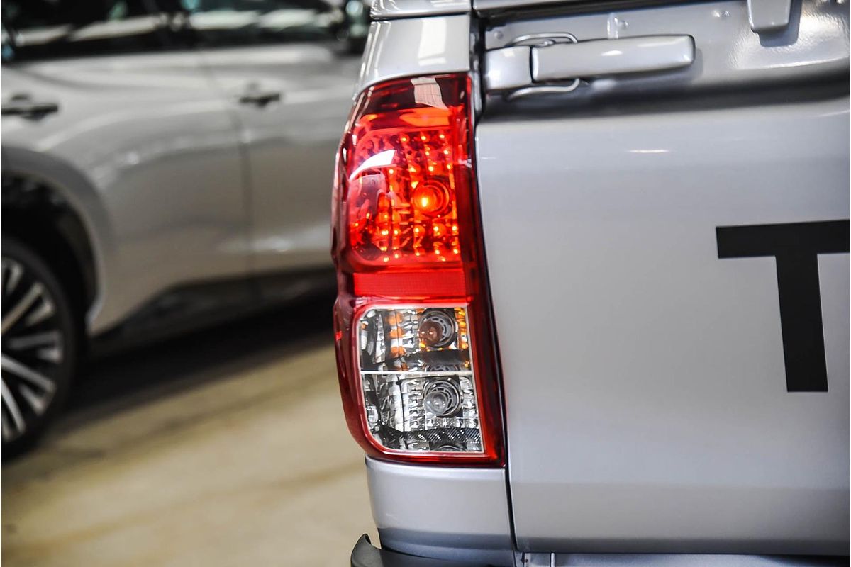2020 Toyota Hilux SR GUN126R 4X4