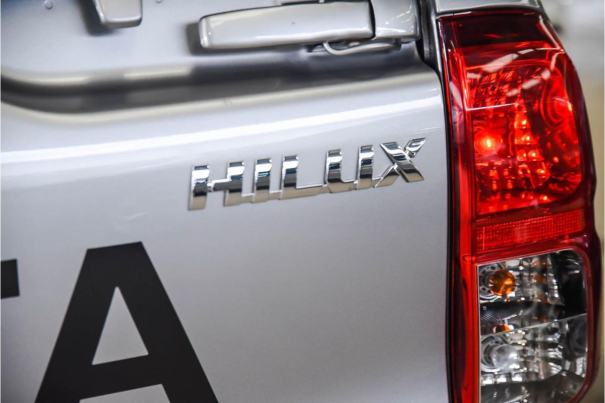2020 Toyota Hilux SR GUN126R 4X4