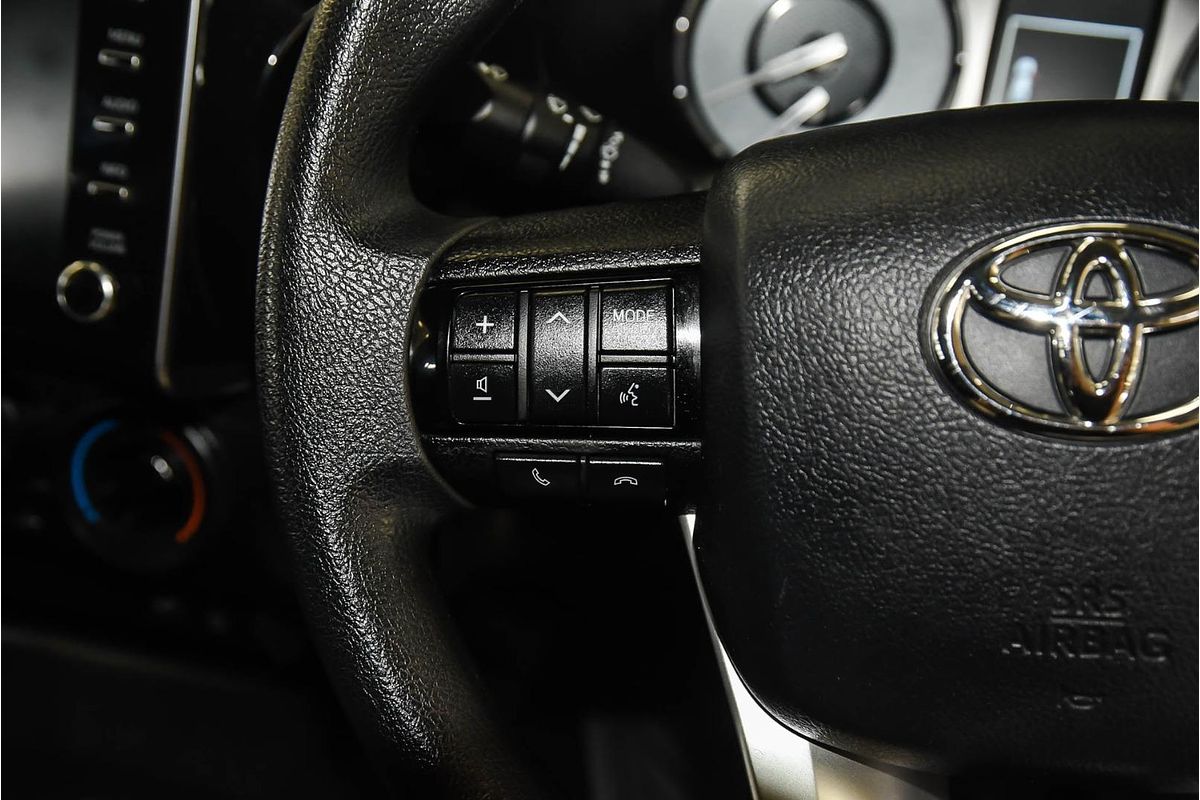 2020 Toyota Hilux SR GUN126R 4X4