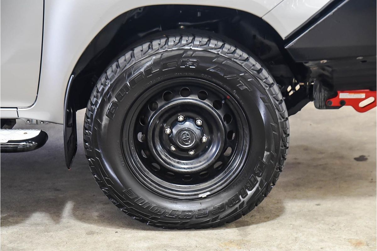 2020 Toyota Hilux SR GUN126R 4X4