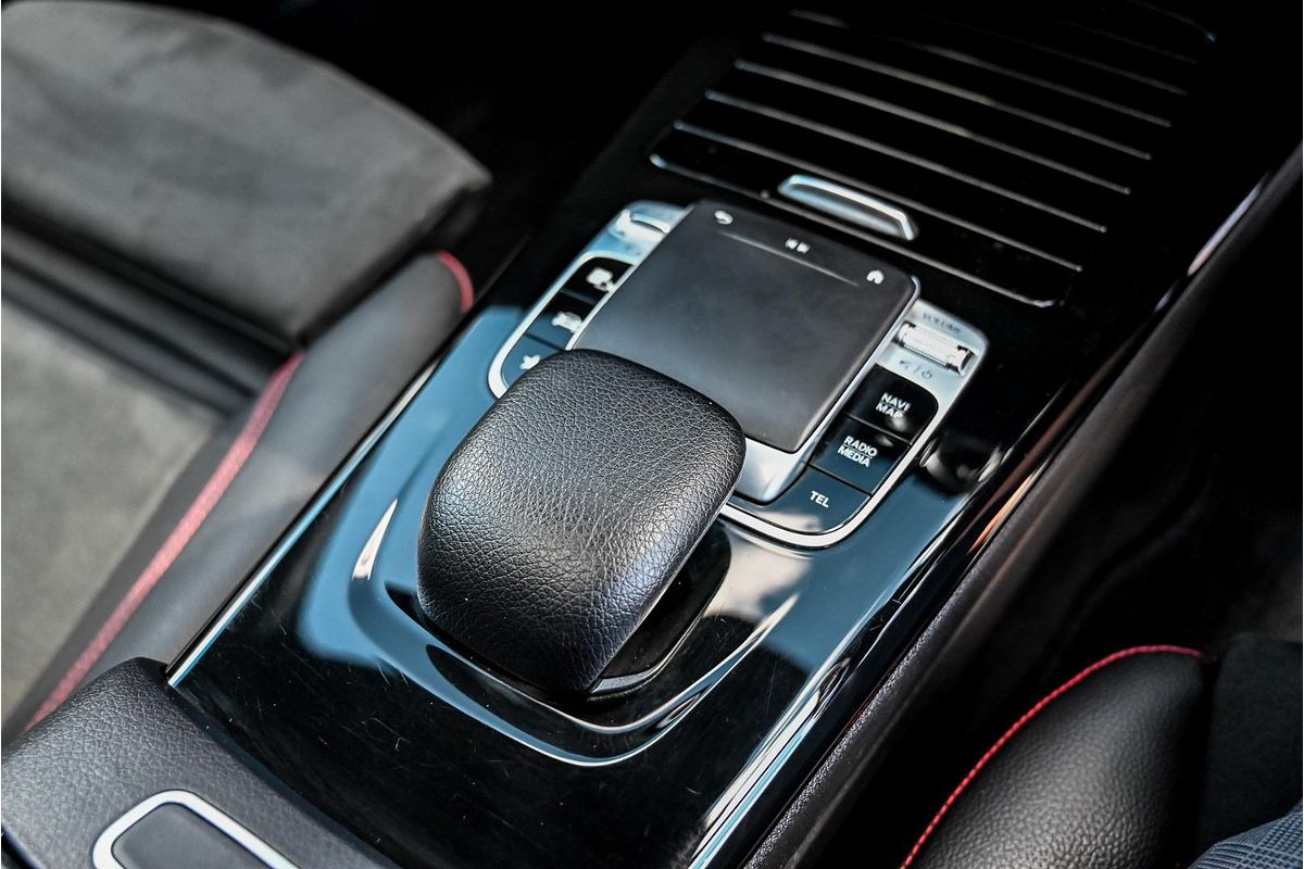 2018 Mercedes-Benz A-Class A200 V177
