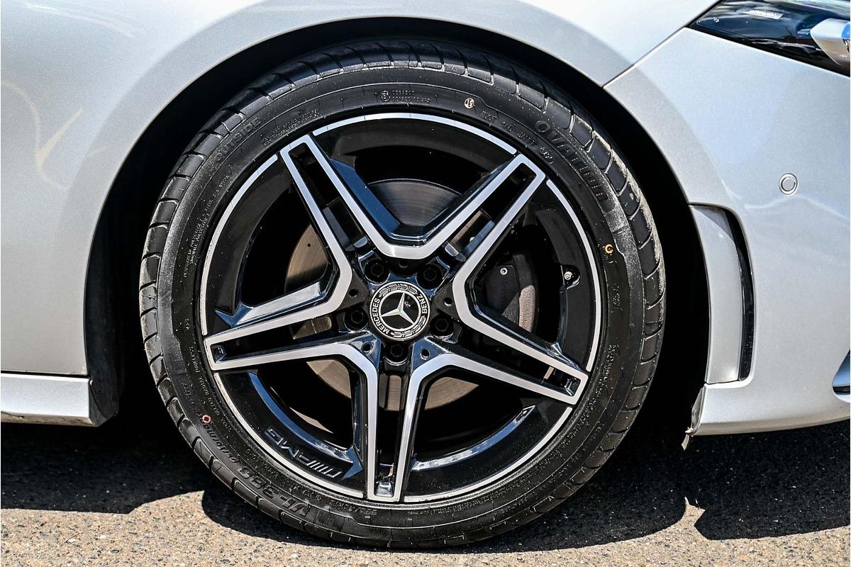 2018 Mercedes-Benz A-Class A200 V177