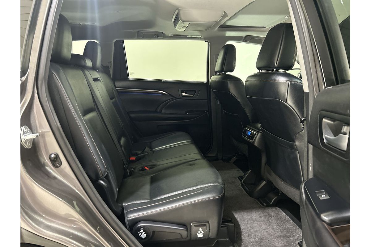 2016 Toyota Kluger Grande GSU55R