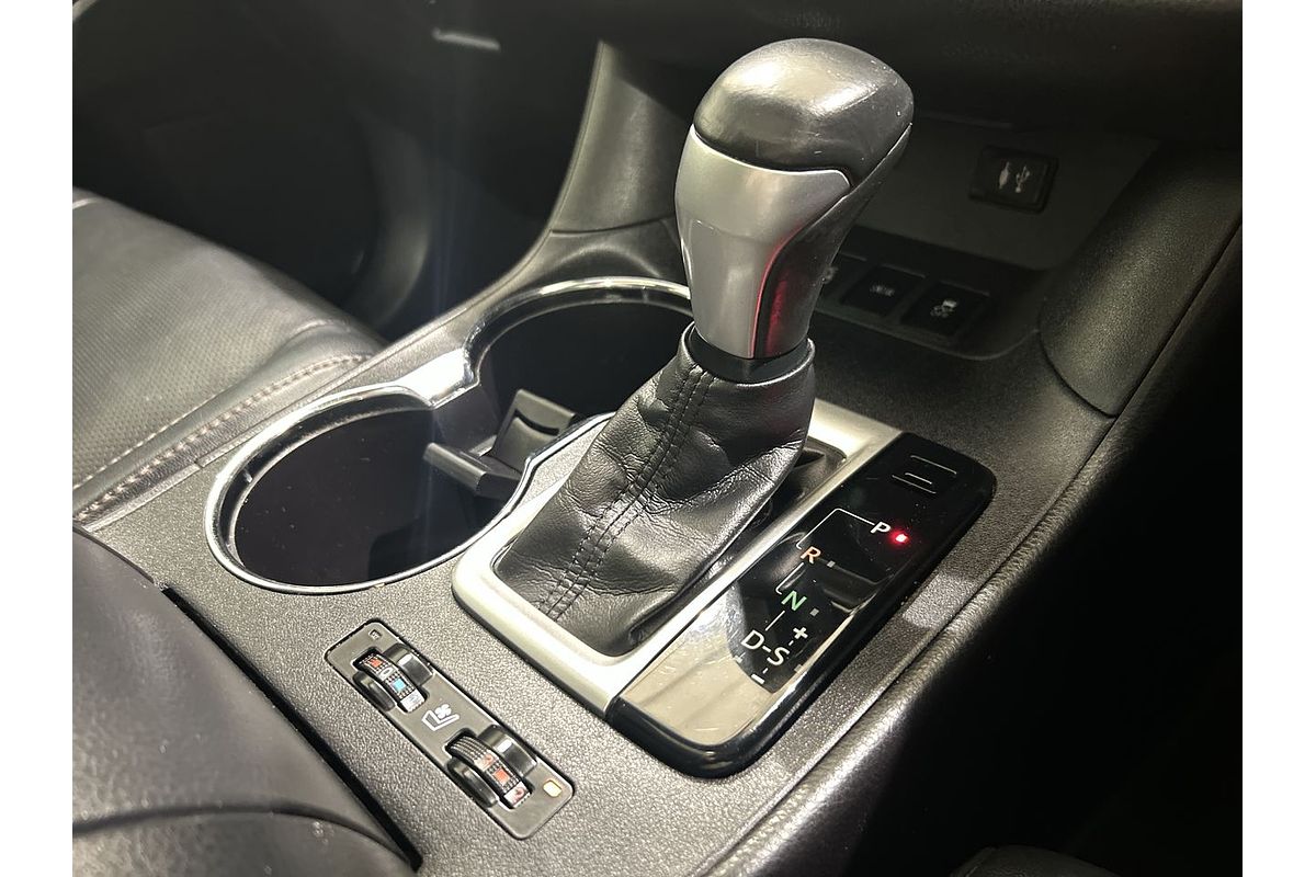 2016 Toyota Kluger Grande GSU55R
