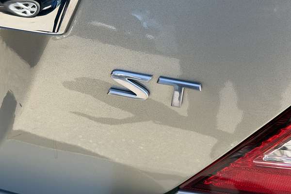 2006 Nissan Tiida ST C11