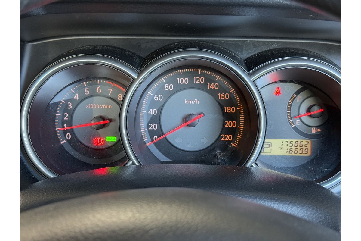 2006 Nissan Tiida ST C11
