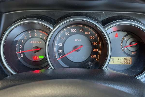 2006 Nissan Tiida ST C11