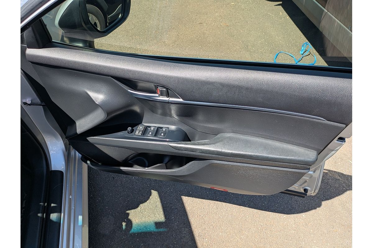 2018 Toyota Camry Ascent ASV70R