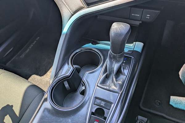 2018 Toyota Camry Ascent ASV70R