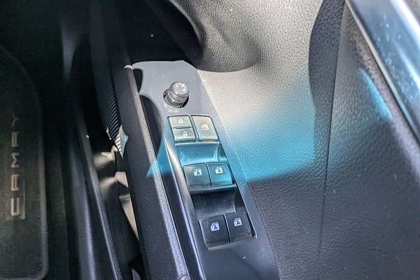 2018 Toyota Camry Ascent ASV70R