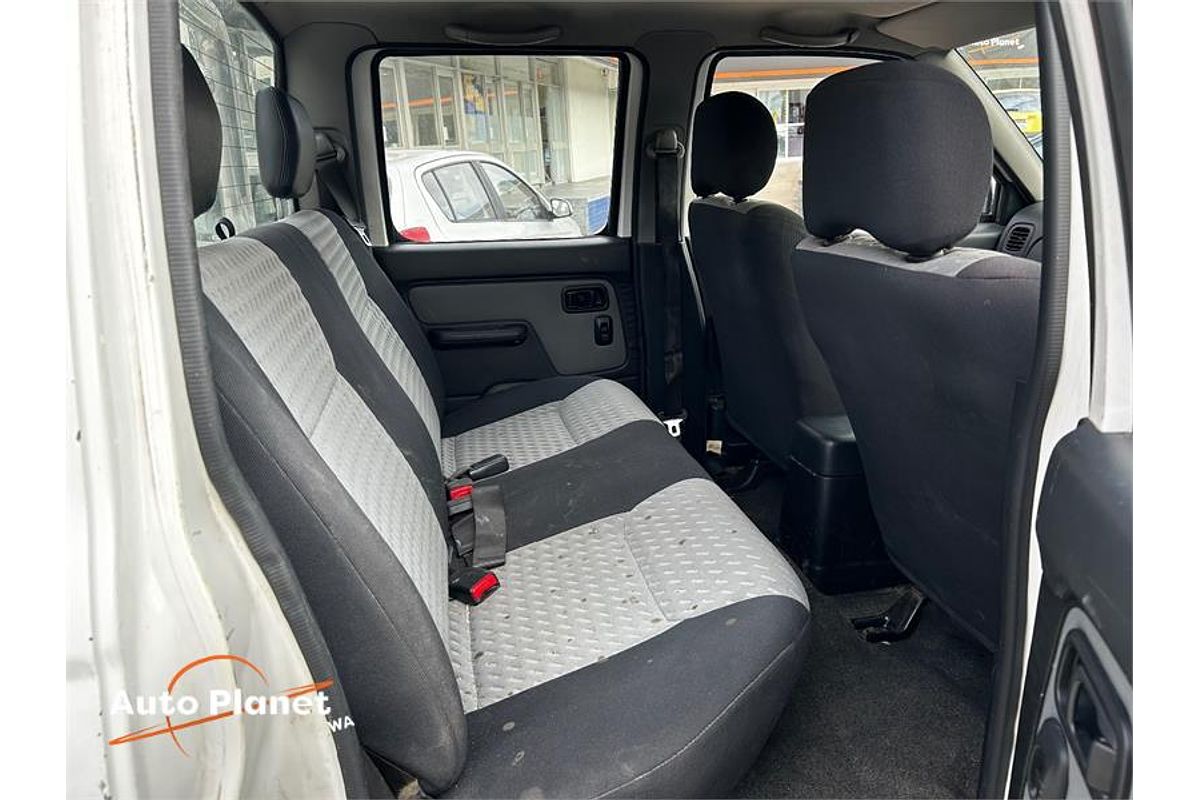 2006 Nissan NAVARA ST-R (4x4) D22 4X4