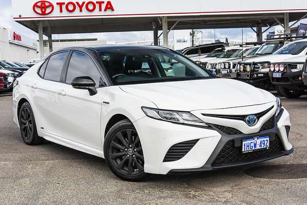 2018 Toyota Camry Ascent Sport AXVH71R