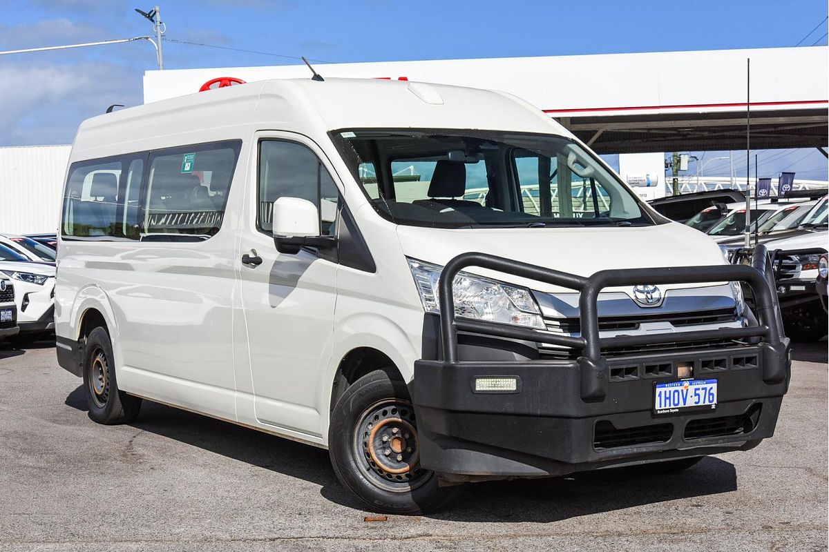 2022 Toyota Hiace Commuter GDH322R