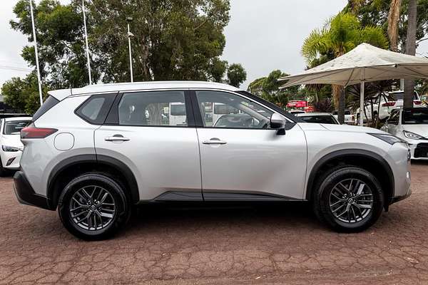 2023 Nissan X-TRAIL ST T33