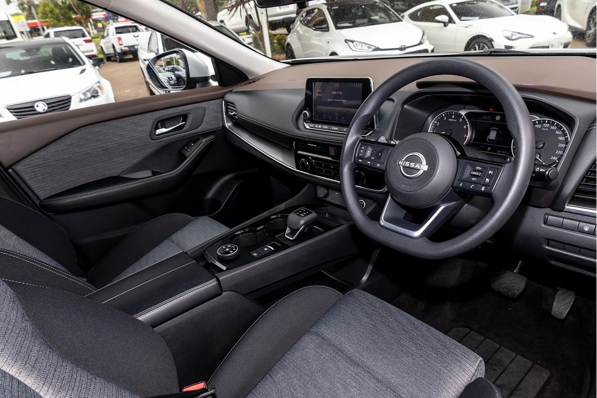 2023 Nissan X-TRAIL ST T33