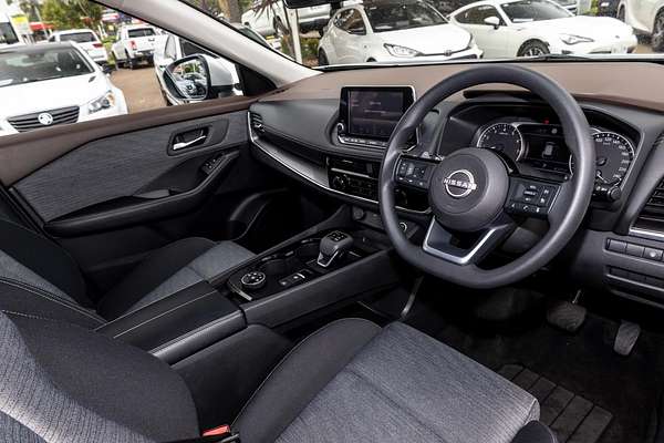 2023 Nissan X-TRAIL ST T33