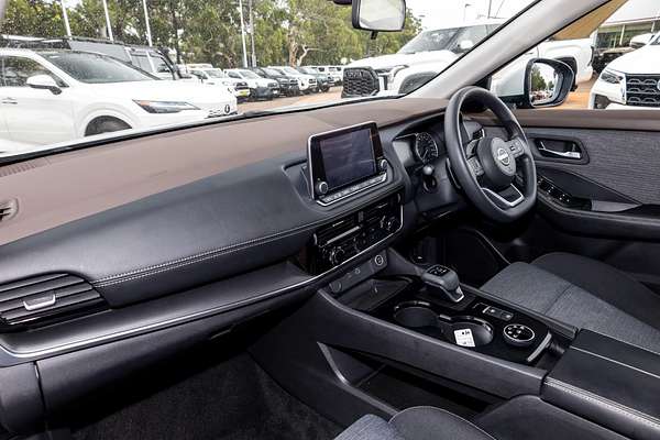 2023 Nissan X-TRAIL ST T33