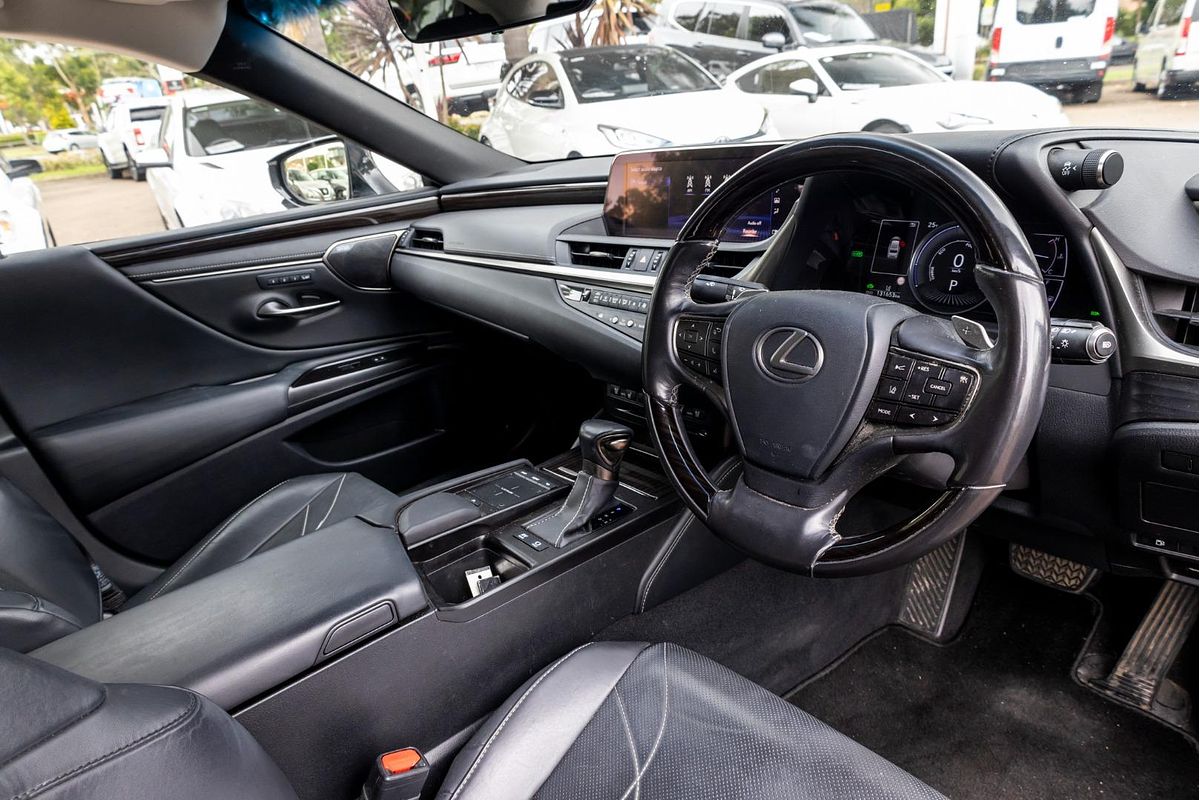 2019 Lexus ES ES300h Sports Luxury AXZH10R