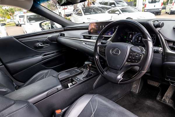 2019 Lexus ES ES300h Sports Luxury AXZH10R