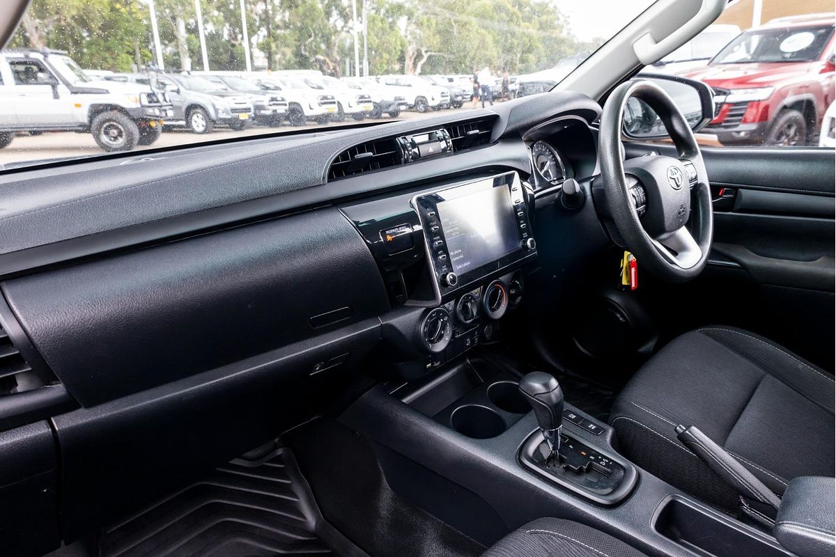 2021 Toyota Hilux SR GUN126R 4X4