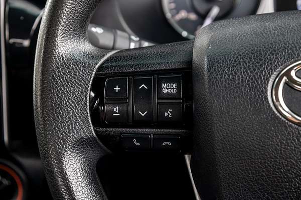 2021 Toyota Hilux SR GUN126R 4X4