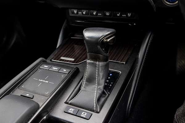 2019 Lexus ES ES300h Sports Luxury AXZH10R