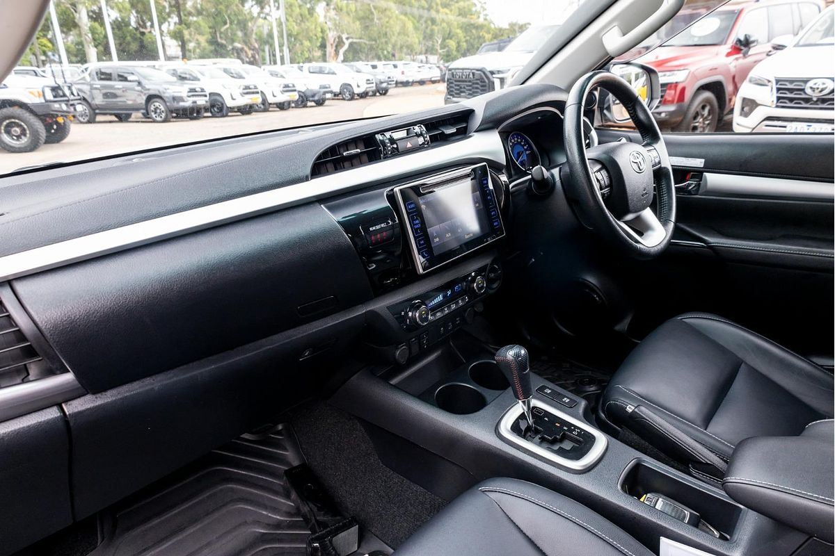 2019 Toyota Hilux SR5 GUN126R 4X4