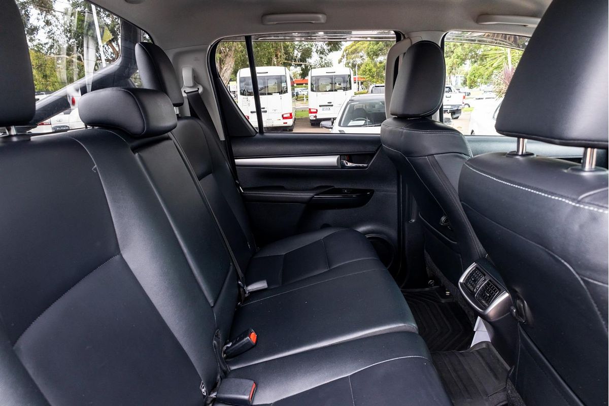 2019 Toyota Hilux SR5 GUN126R 4X4