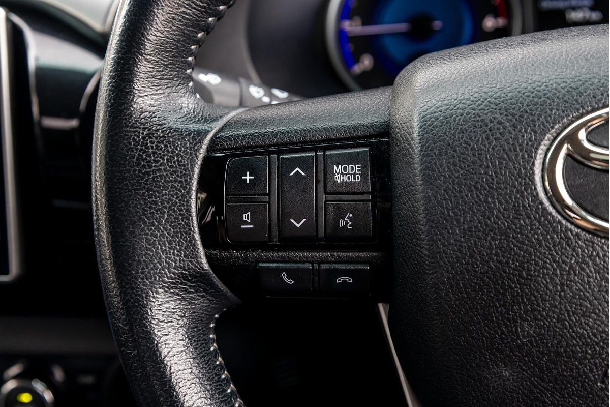 2019 Toyota Hilux SR5 GUN126R 4X4