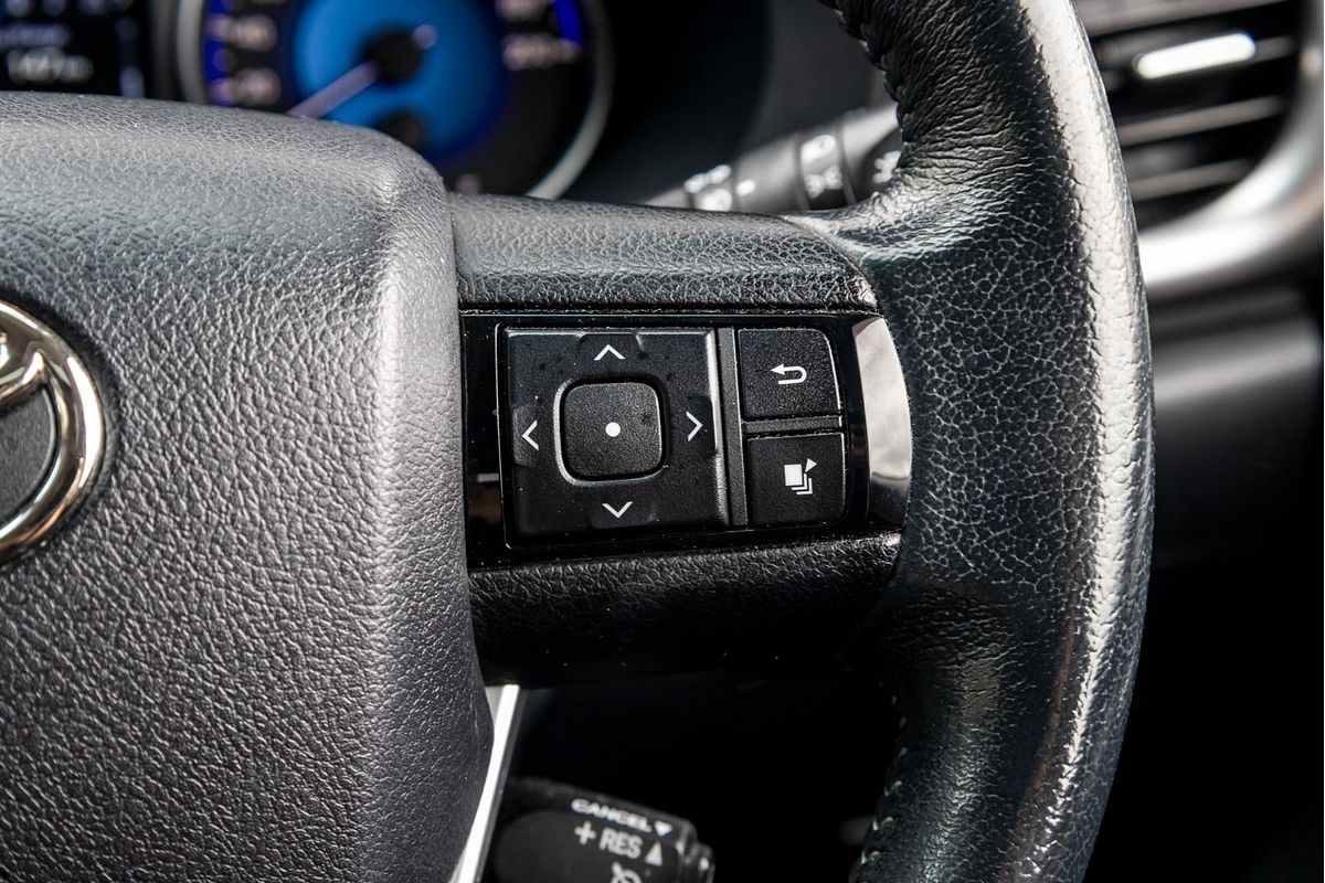 2019 Toyota Hilux SR5 GUN126R 4X4