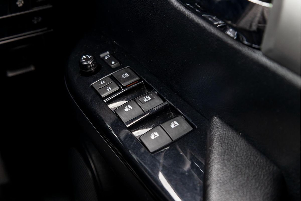 2019 Toyota Hilux SR5 GUN126R 4X4