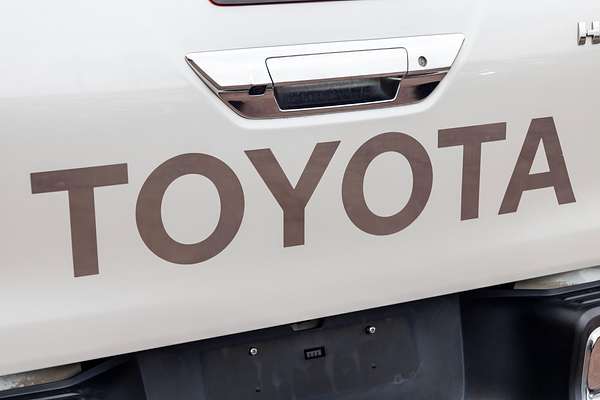 2019 Toyota Hilux SR5 GUN126R 4X4