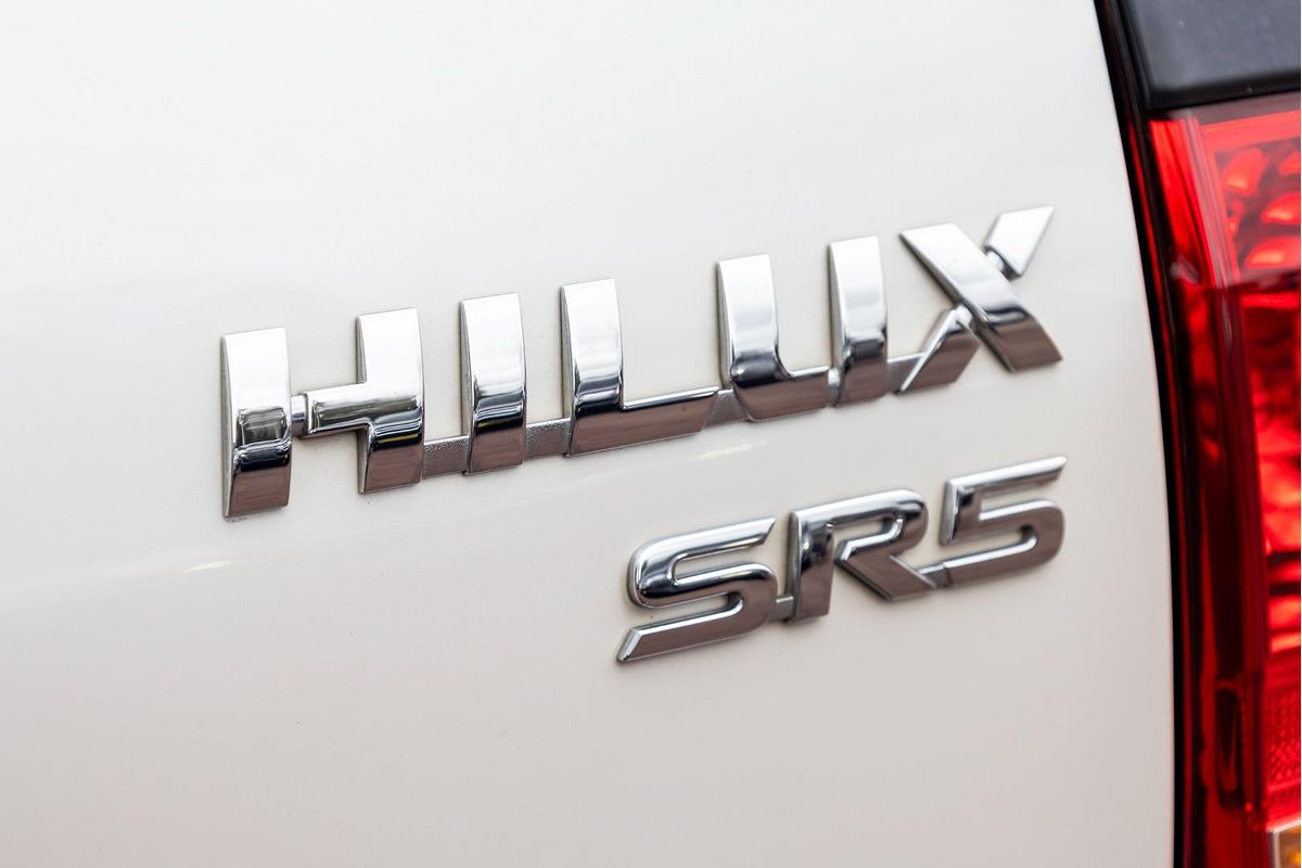 2019 Toyota Hilux SR5 GUN126R 4X4