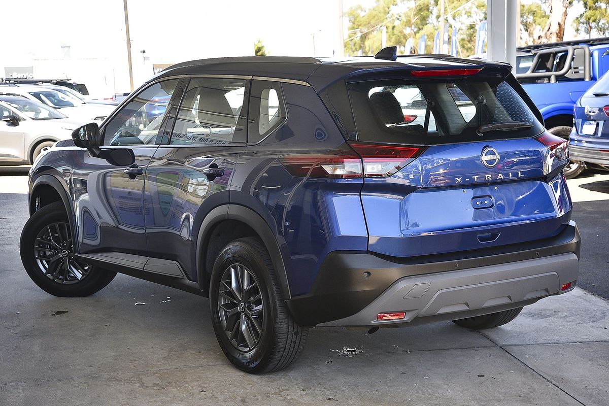 2024 Nissan X-TRAIL ST T33