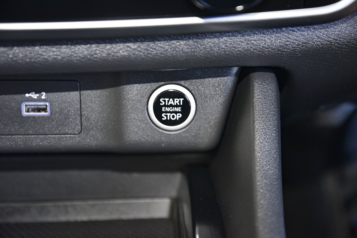 2024 Nissan X-TRAIL ST T33