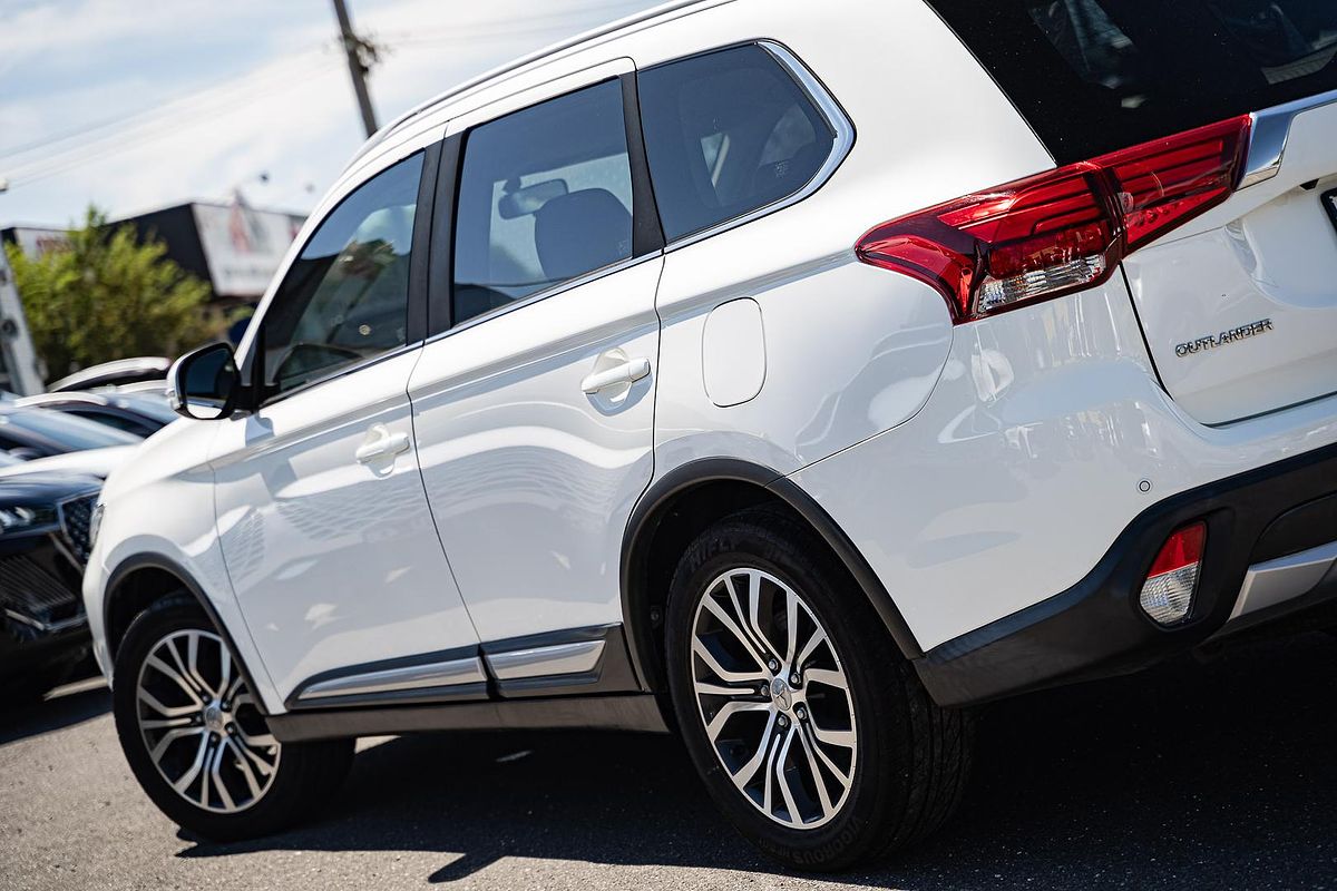 2016 Mitsubishi Outlander LS ZK