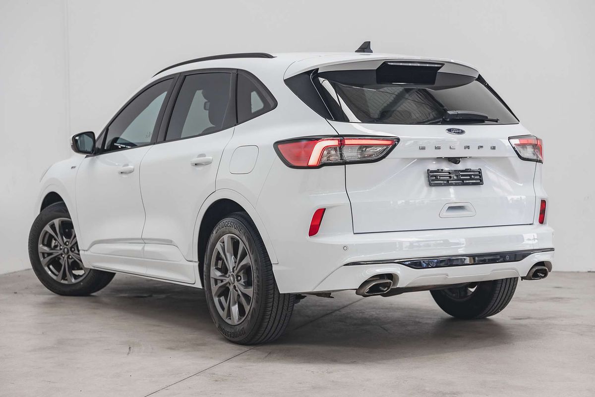 2021 Ford Escape ST-Line ZH