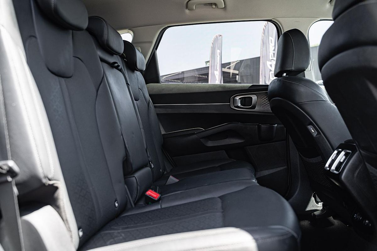 2020 Kia Sorento Sport+ MQ4