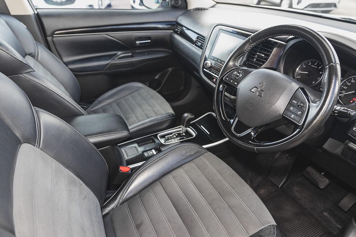 2019 Mitsubishi Outlander LS ZL
