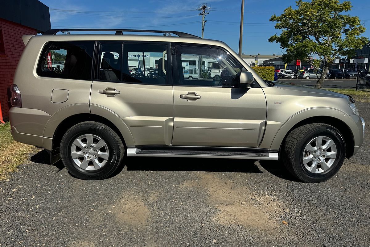 2014 Mitsubishi Pajero GLX-R NW