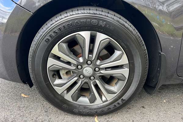 2018 Kia Carnival SLi YP