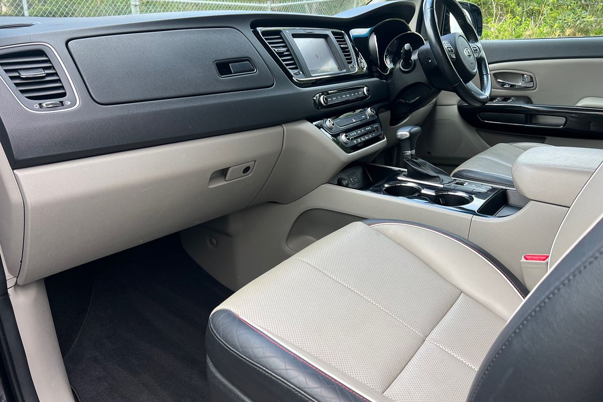 2018 Kia Carnival SLi YP