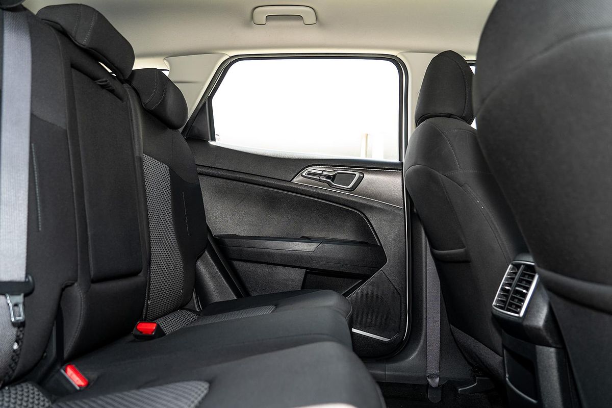 2022 Kia Sportage S NQ5