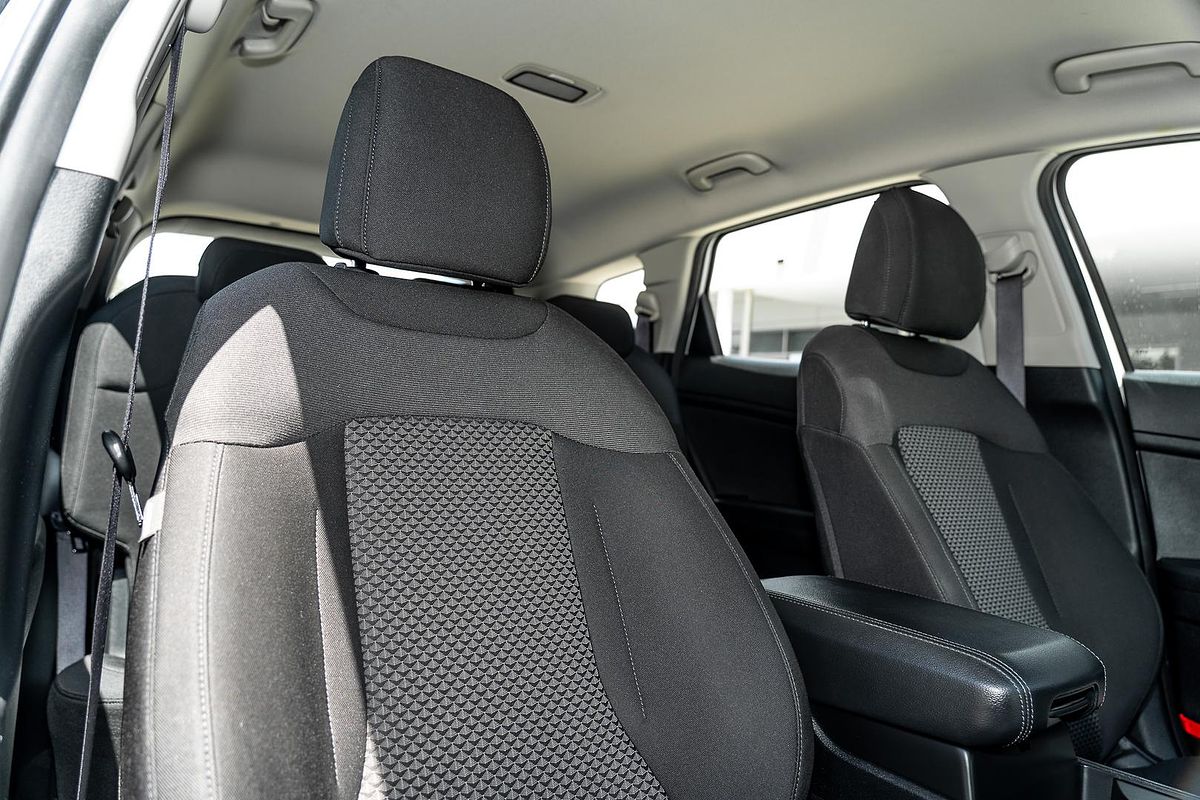 2022 Kia Sportage S NQ5