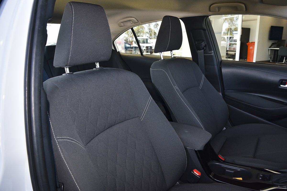 2024 Toyota Corolla Ascent Sport Hybrid ZWE219R